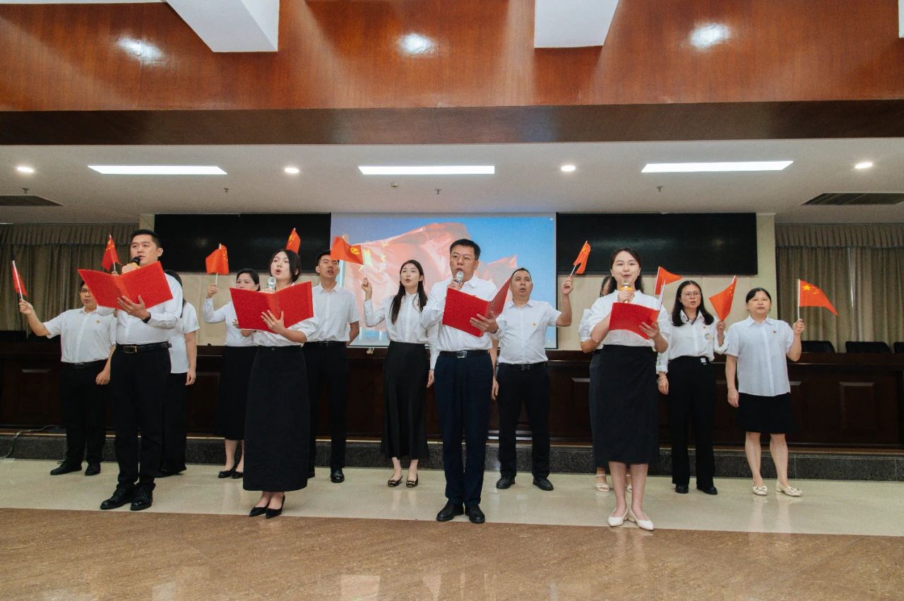 “賡續(xù)紅色血脈 凝聚奮進力量”——云浮市人力資源和社會保障局開展慶“七一”主題系列活動