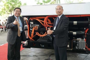 電動大巴供應鏈生根臺灣 東元攜手華德國車國造
